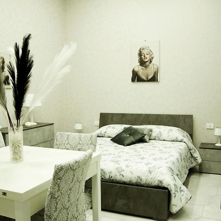Mincasa Nel Cuore Di Napoli Ngoại thất bức ảnh