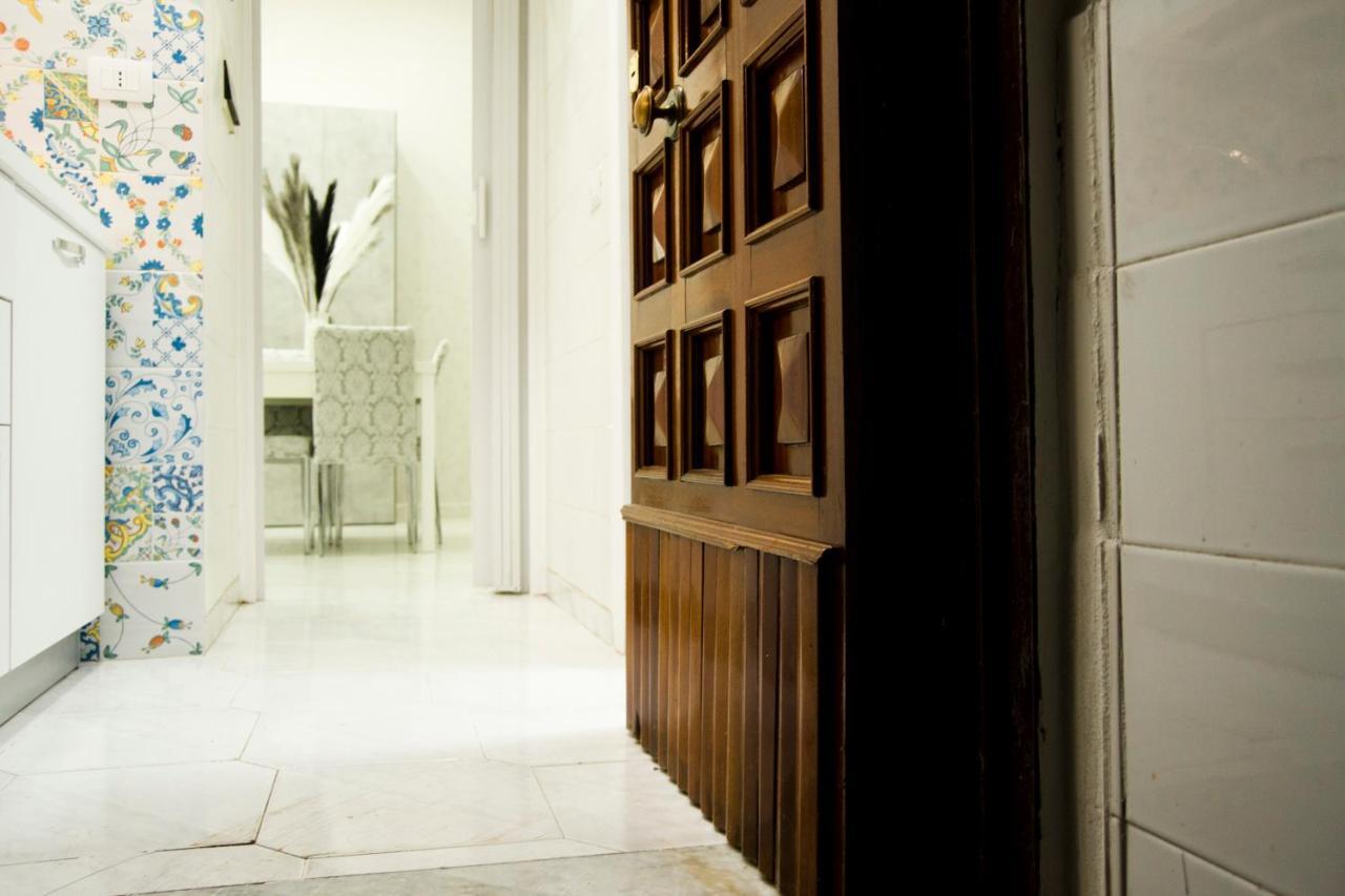 Mincasa Nel Cuore Di Napoli Ngoại thất bức ảnh