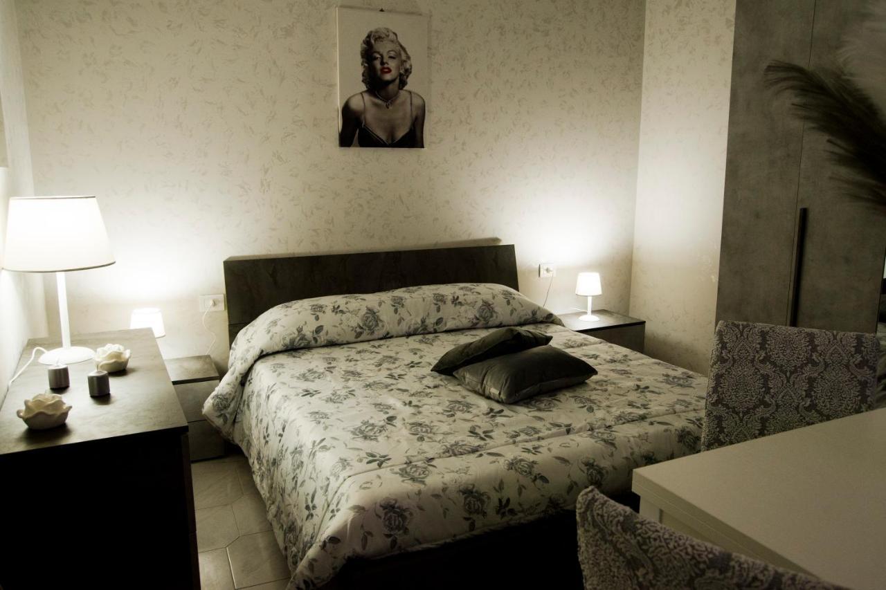Mincasa Nel Cuore Di Napoli Ngoại thất bức ảnh