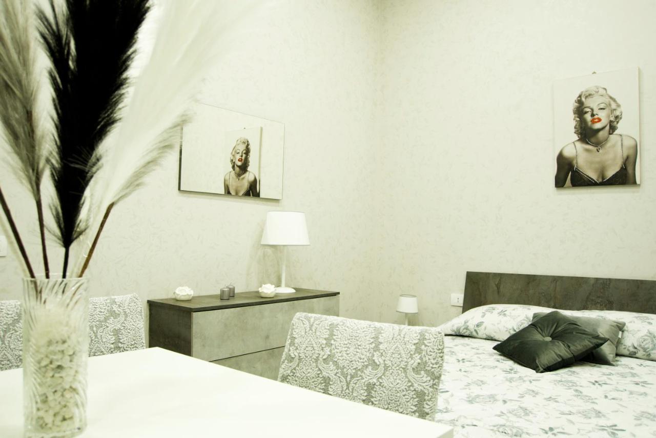 Mincasa Nel Cuore Di Napoli Ngoại thất bức ảnh